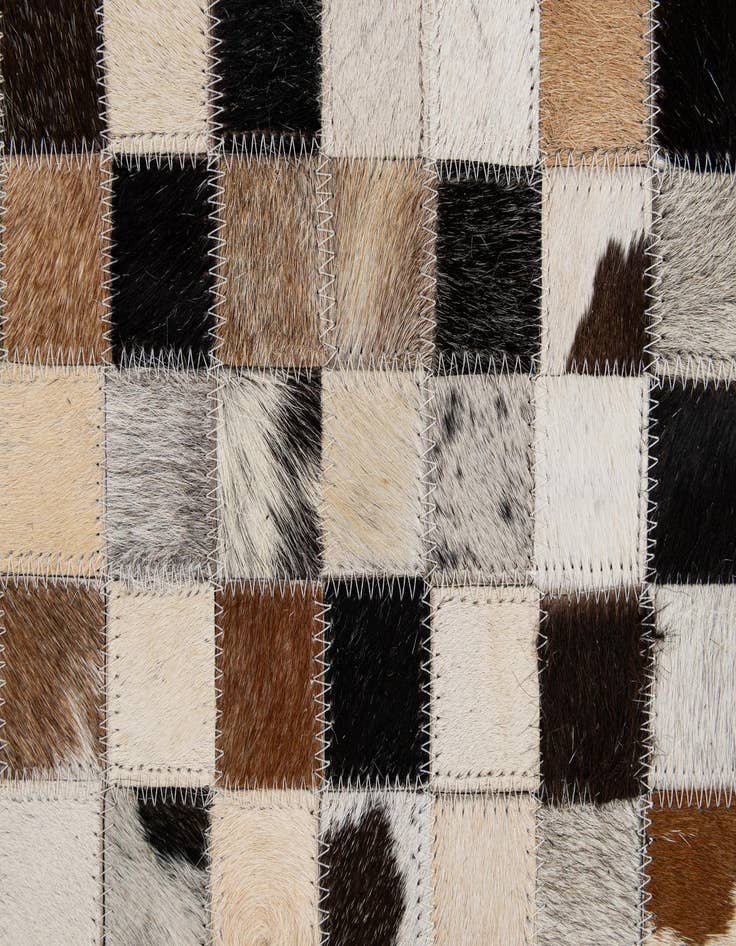 Detail image of  5' x 7' 11 Cowhide - Patchwork Rug