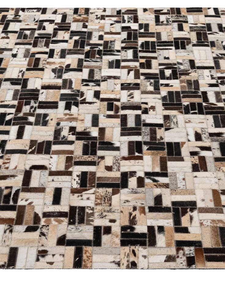 Detail image of  5' x 7' 11 Cowhide - Patchwork Rug