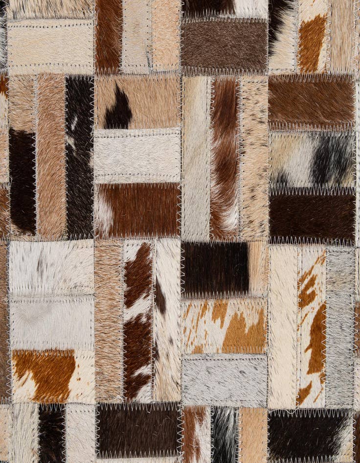 Detail image of  5' x 7' 11 Cowhide - Patchwork Rug