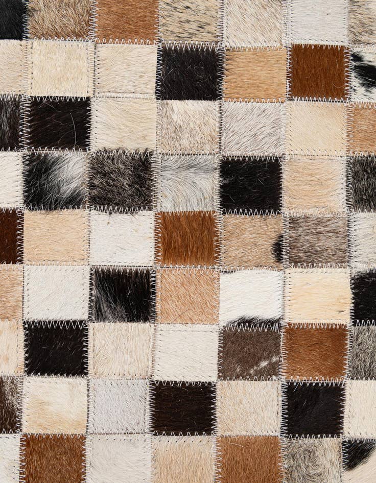 Detail image of  5' x 7' 11 Cowhide - Patchwork Rug