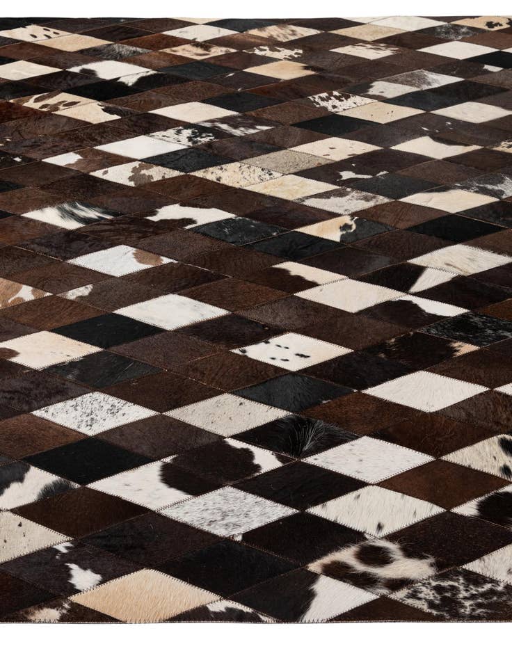 Detail image of  5' 10 x 8' Cowhide - Patchwork Rug