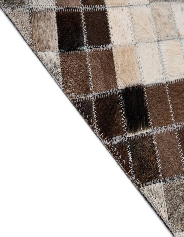 Detail image of  5' x 8' Cowhide - Patchwork Rug