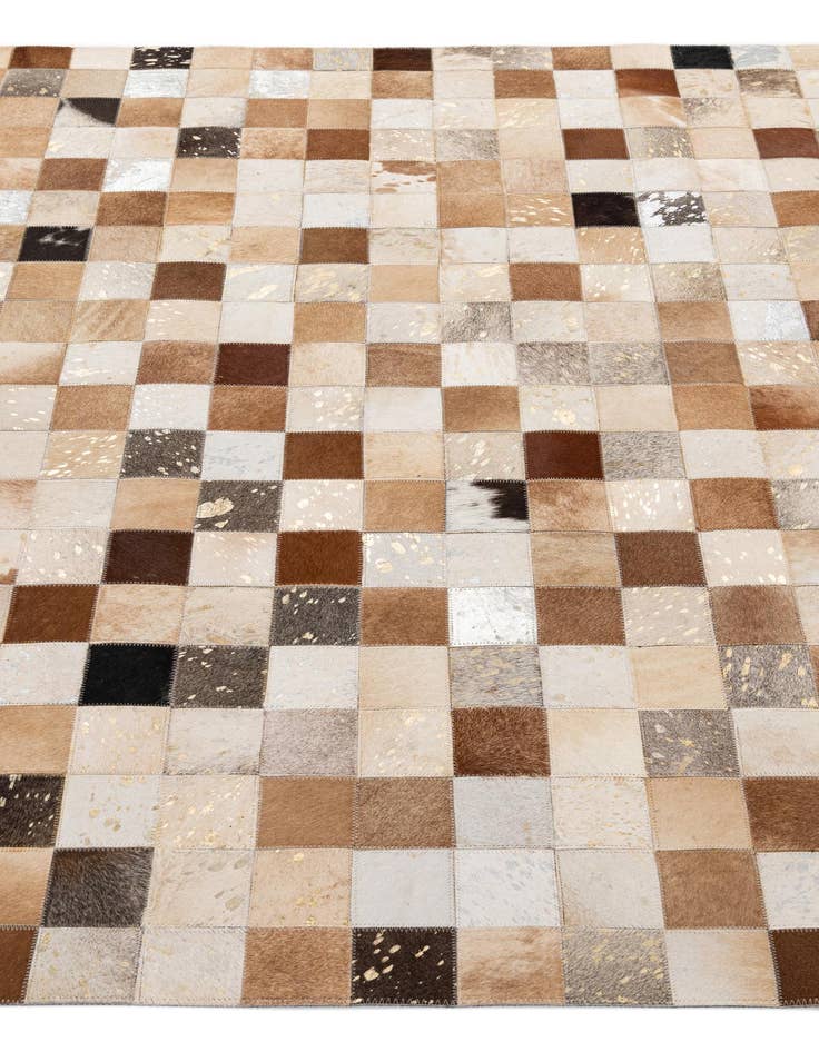 Detail image of  5' 1 x 8' Cowhide - Patchwork Rug