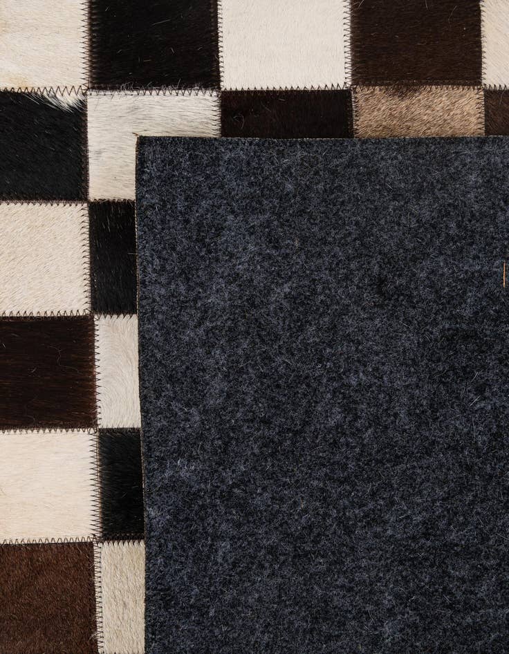 Detail image of  5' x 8' 1 Cowhide - Patchwork Rug