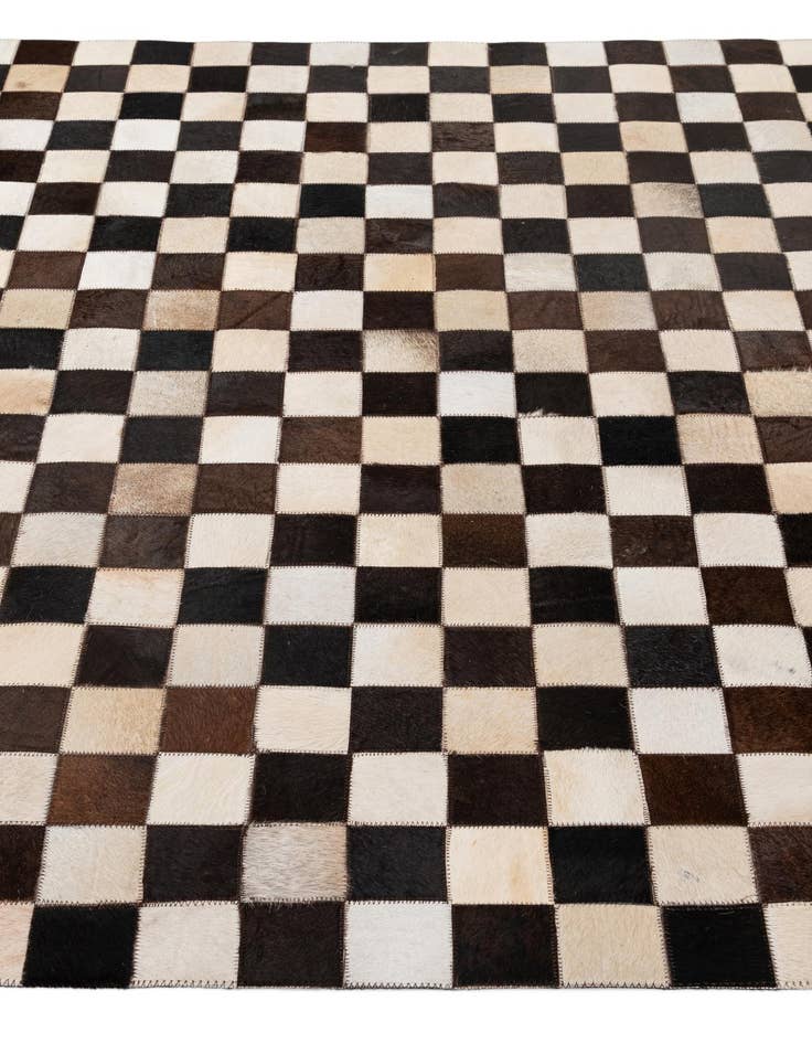 Detail image of  4' 11 x 8' Cowhide - Patchwork Rug