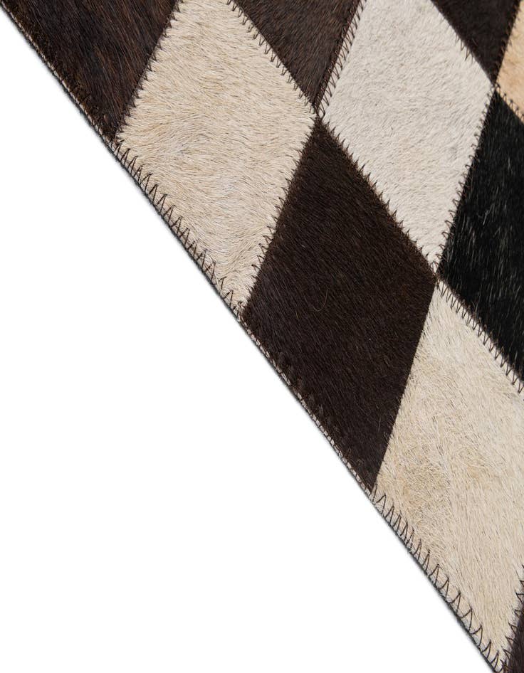 Detail image of  5' x 8' Cowhide - Patchwork Rug
