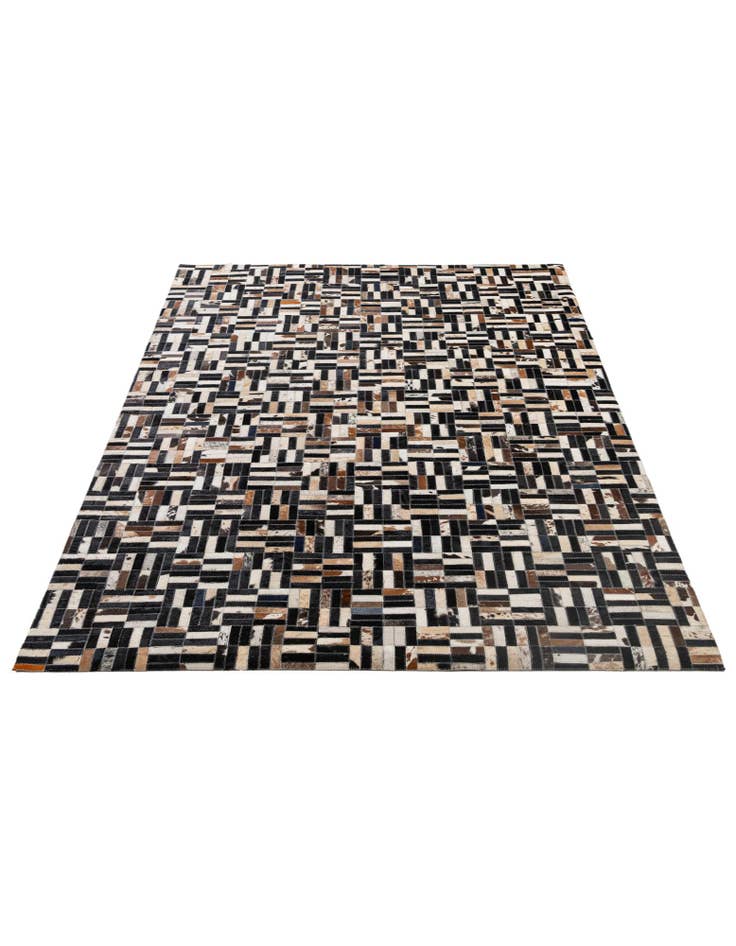 Detail image of  5' 1 x 8' Cowhide - Patchwork Rug