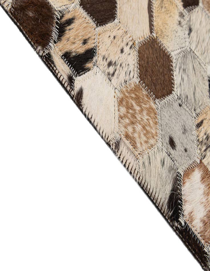 Detail image of  5' x 7' 10 Cowhide - Patchwork Rug