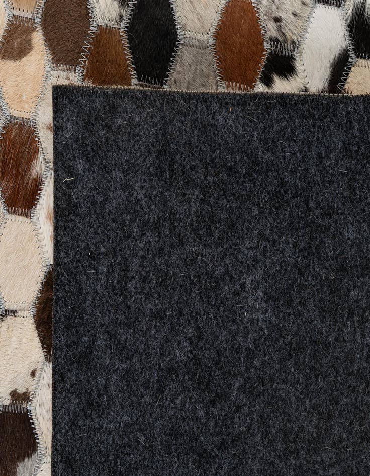 Detail image of  5' x 8' Cowhide - Patchwork Rug