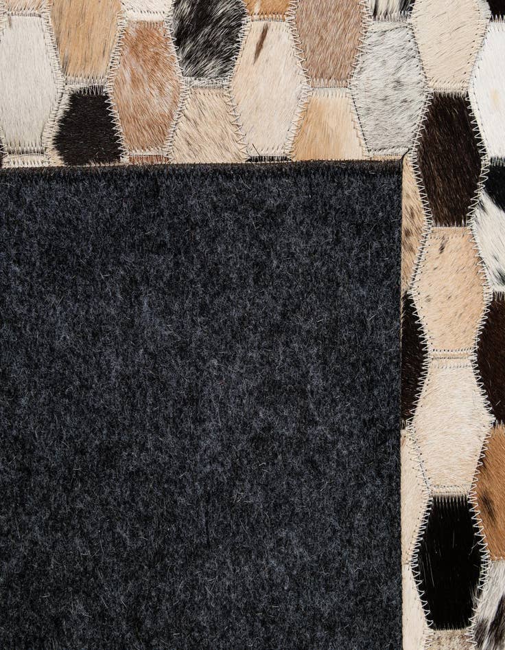 Detail image of  5' x 7' 11 Cowhide - Patchwork Rug