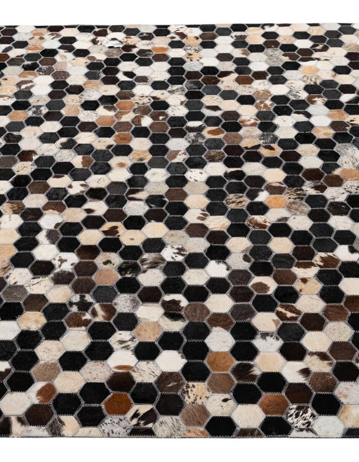 Detail image of  5' 1 x 8' Cowhide - Patchwork Rug
