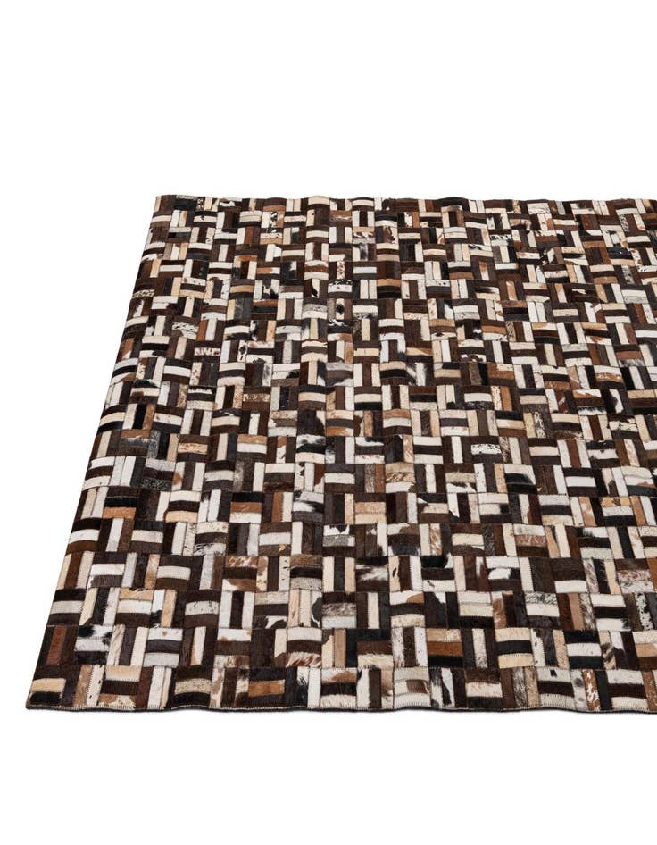 Detail image of  5' x 7' 10 Cowhide - Patchwork Rug