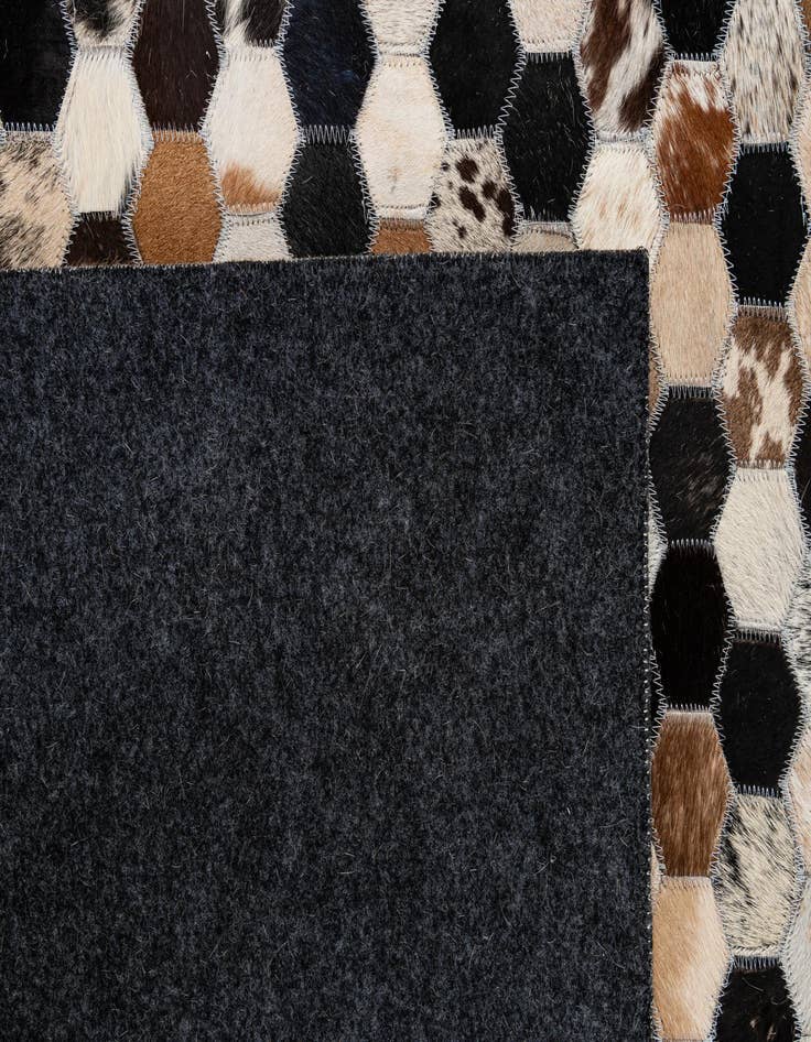 Detail image of  5' 1 x 8' Cowhide - Patchwork Rug