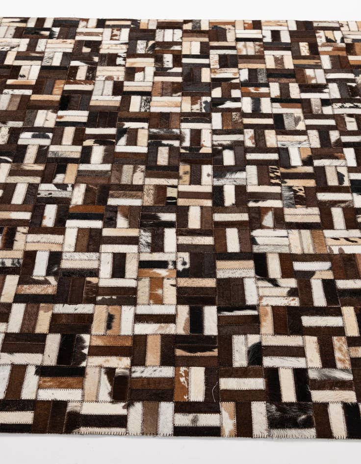 Detail image of  4' 11 x 7' 11 Cowhide - Patchwork Rug