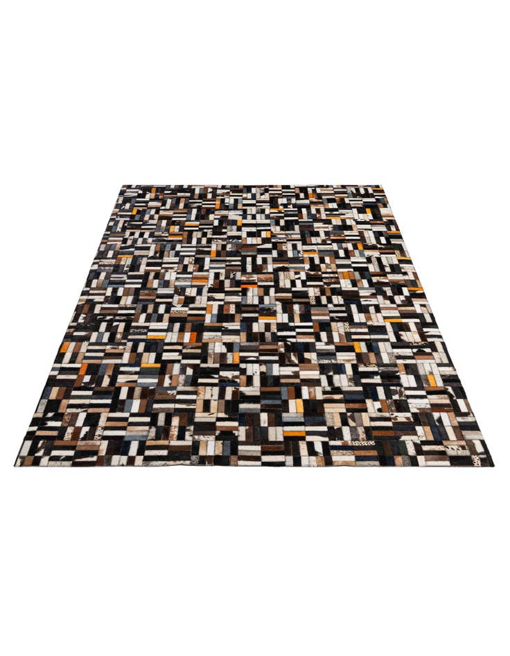 Detail image of  5' 1 x 8' Cowhide - Patchwork Rug