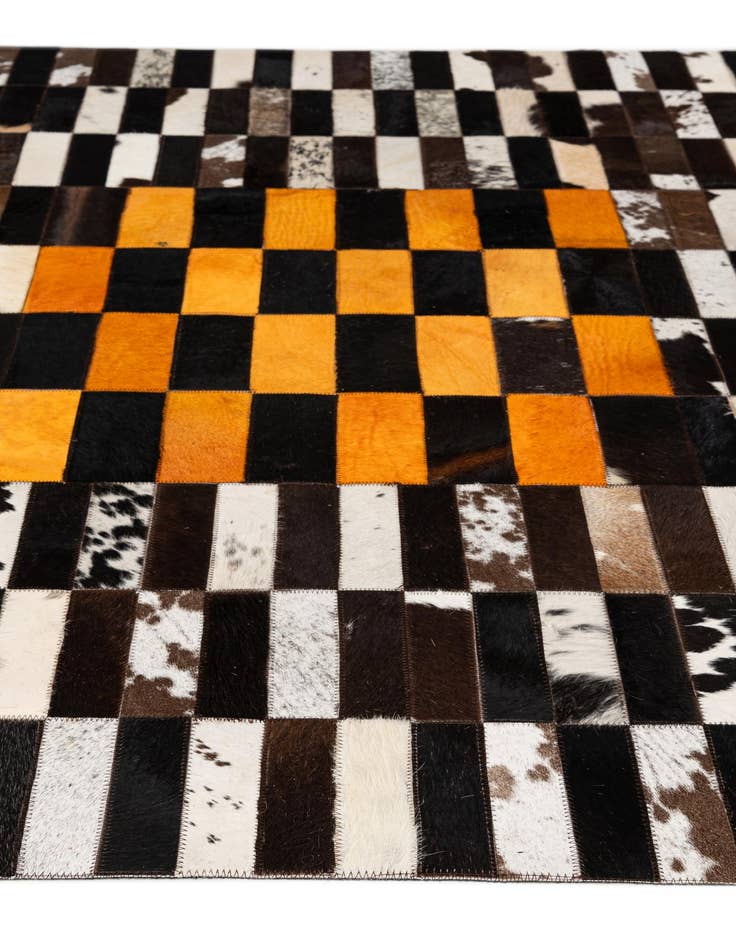 Detail image of  5' x 8' 1 Cowhide - Patchwork Rug