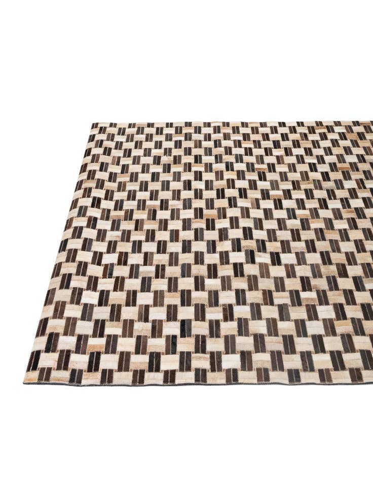 Detail image of  5' x 7' 9 Cowhide - Patchwork Rug