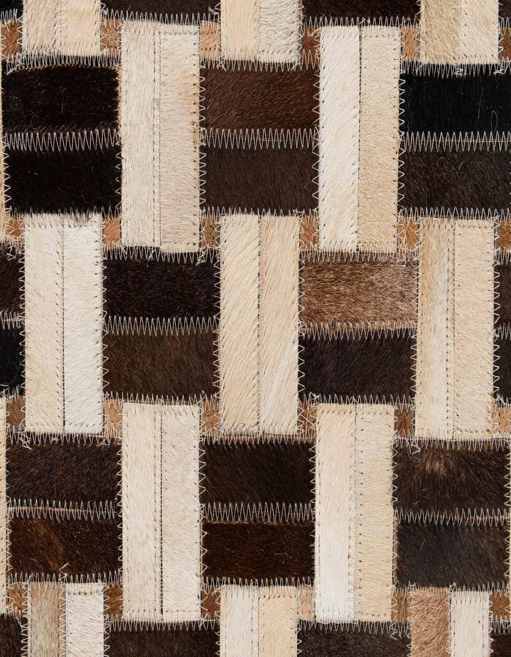 Detail image of  5' x 7' 9 Cowhide - Patchwork Rug