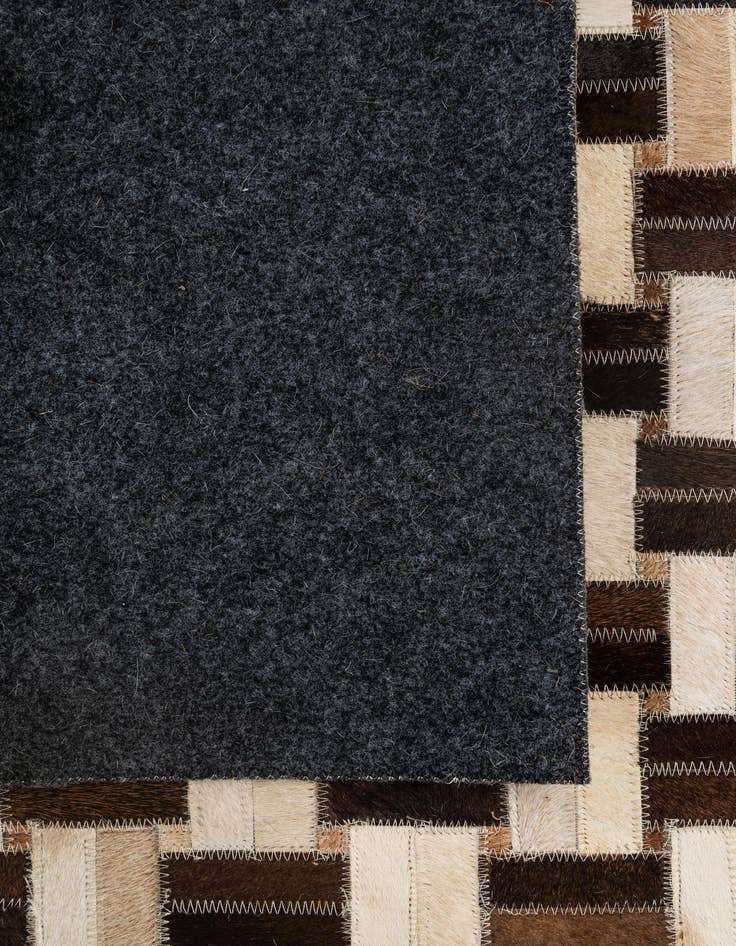 Detail image of  5' x 7' 9 Cowhide - Patchwork Rug