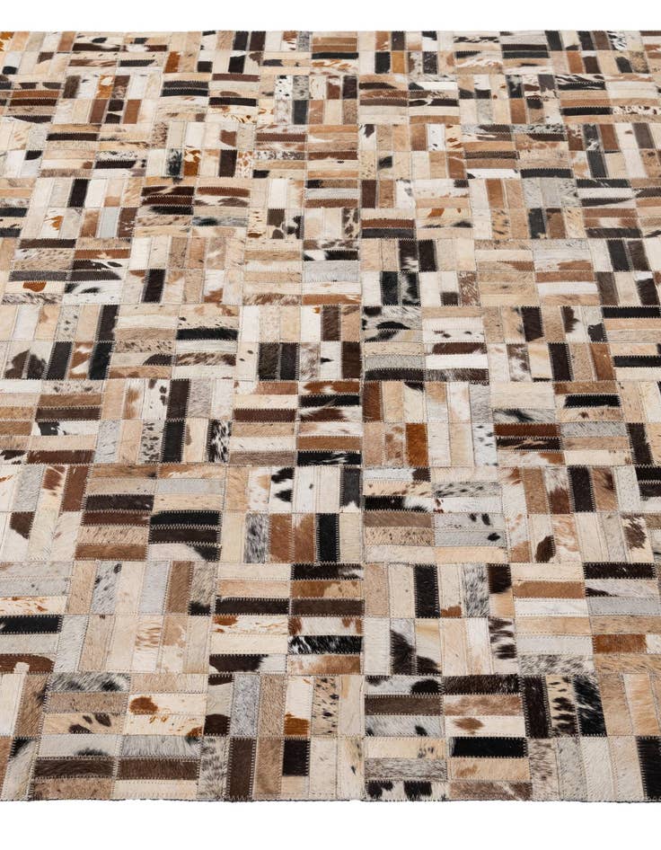 Detail image of  5' x 7' 11 Cowhide - Patchwork Rug
