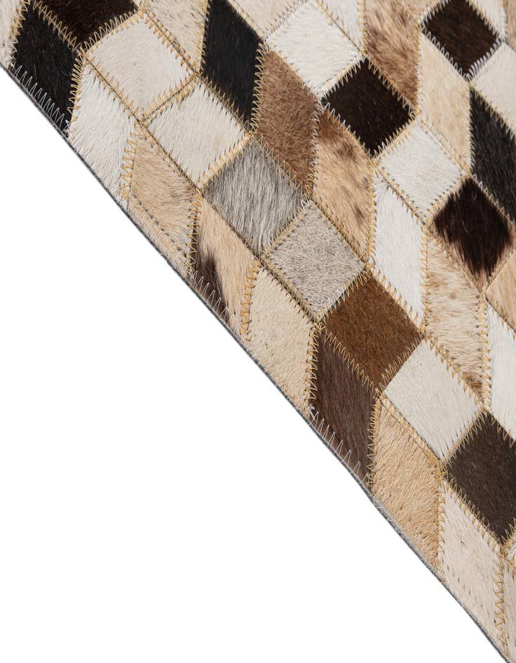 Detail image of  5' x 7' 11 Cowhide - Patchwork Rug