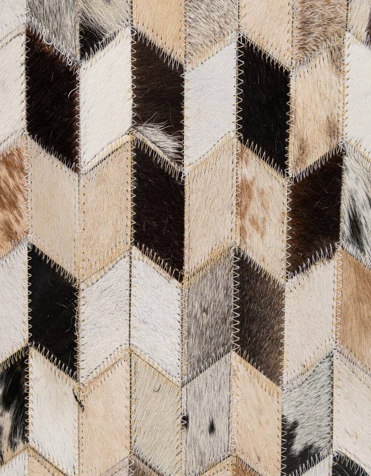 Detail image of  5' x 7' 11 Cowhide - Patchwork Rug