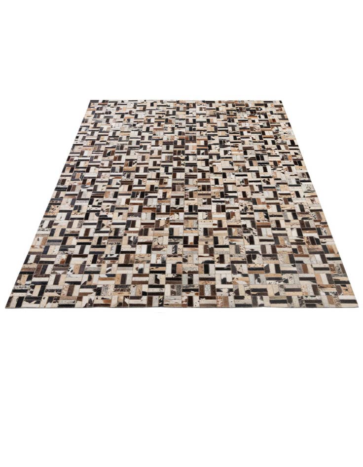 Detail image of  5' 1 x 8' Cowhide - Patchwork Rug