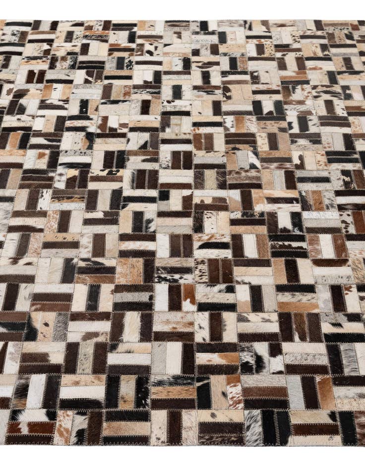 Detail image of  5' 1 x 8' Cowhide - Patchwork Rug