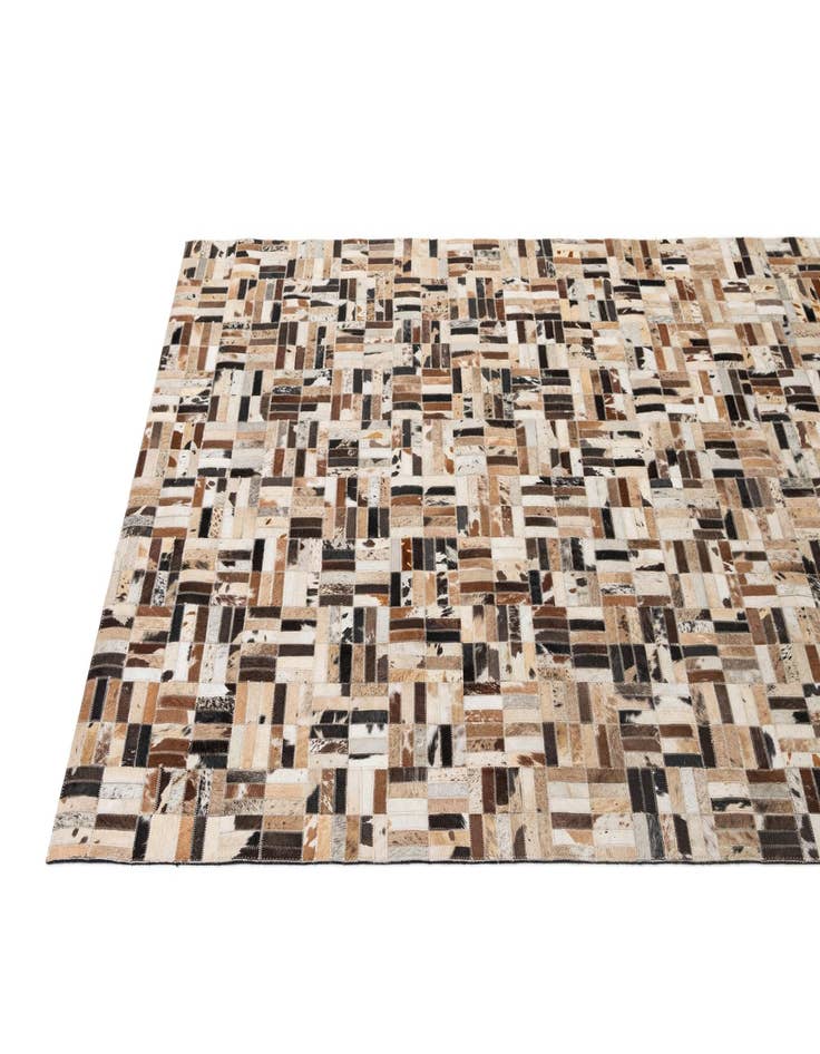 Detail image of  5' x 7' 11 Cowhide - Patchwork Rug