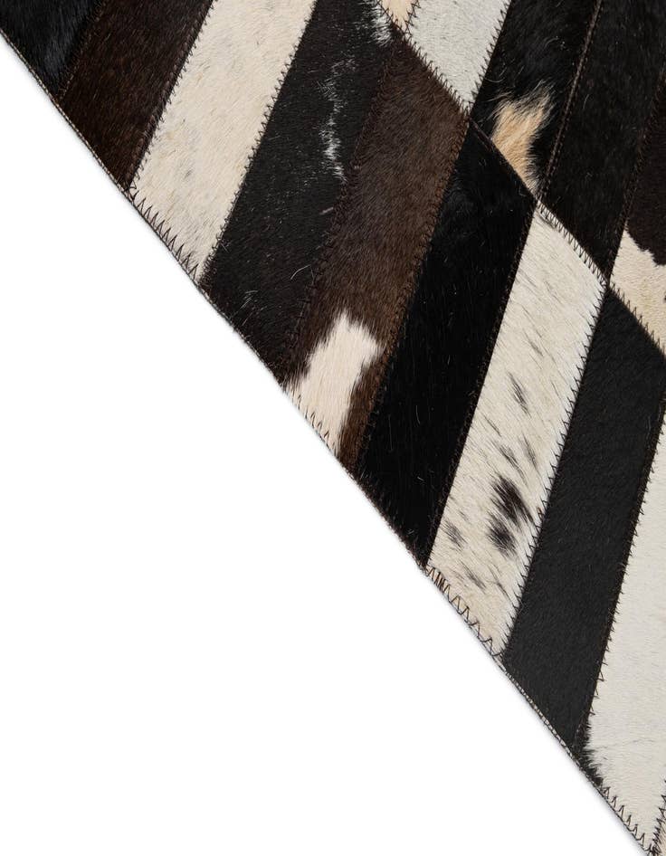 Detail image of  5' x 8' 1 Cowhide - Patchwork Rug