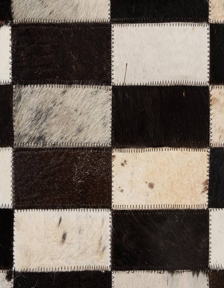 Detail image of  5' x 8' 1 Cowhide - Patchwork Rug