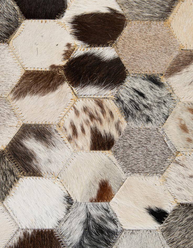 Detail image of  5' x 7' 11 Cowhide - Patchwork Rug