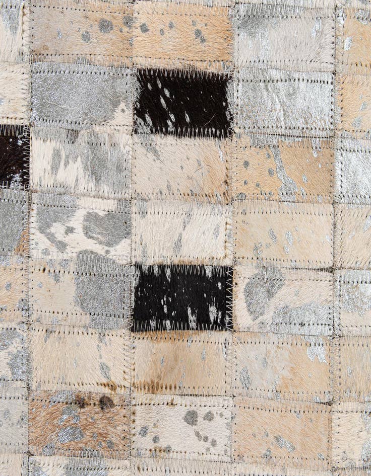 Detail image of  4' 11 x 7' 11 Cowhide - Patchwork Rug