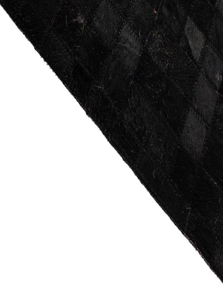 Detail image of  5' x 8' 1 Cowhide - Patchwork Rug