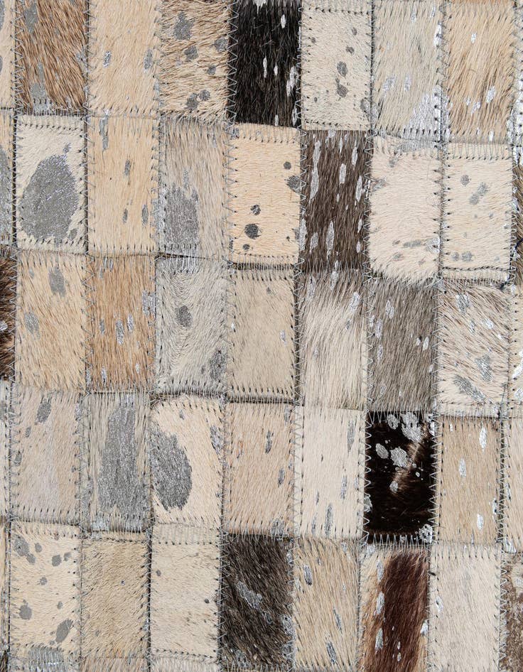 Detail image of  5' x 7' 9 Cowhide - Patchwork Rug