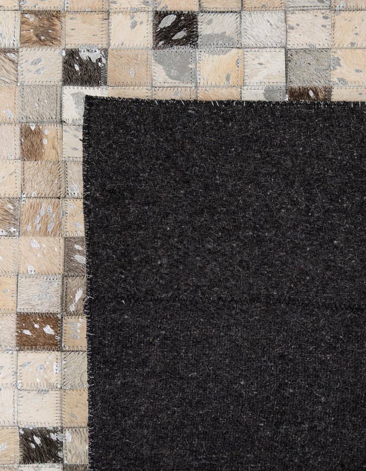 Detail image of  5' x 7' 9 Cowhide - Patchwork Rug