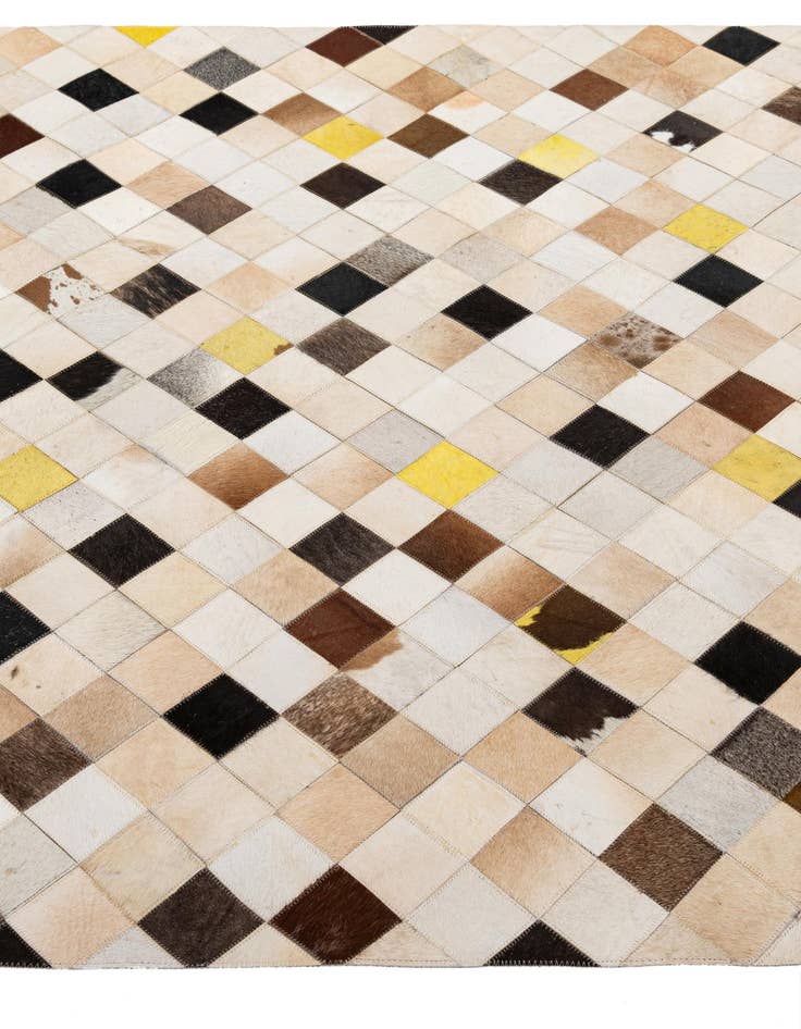 Detail image of  5' x 7' 9 Cowhide - Patchwork Rug