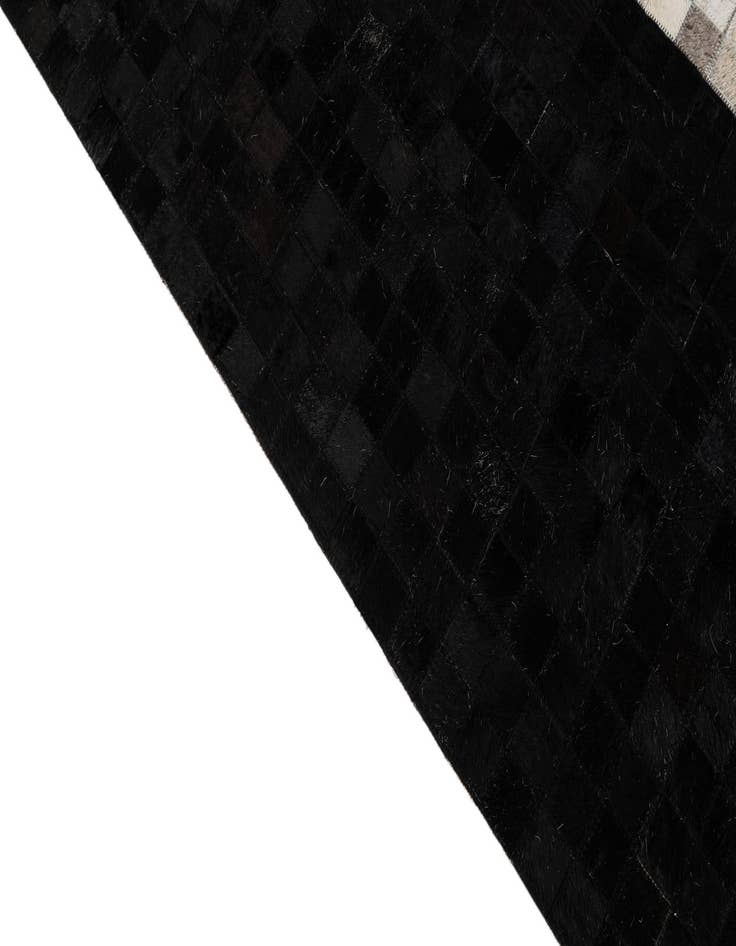 Detail image of  5' x 8' 1 Cowhide - Patchwork Rug