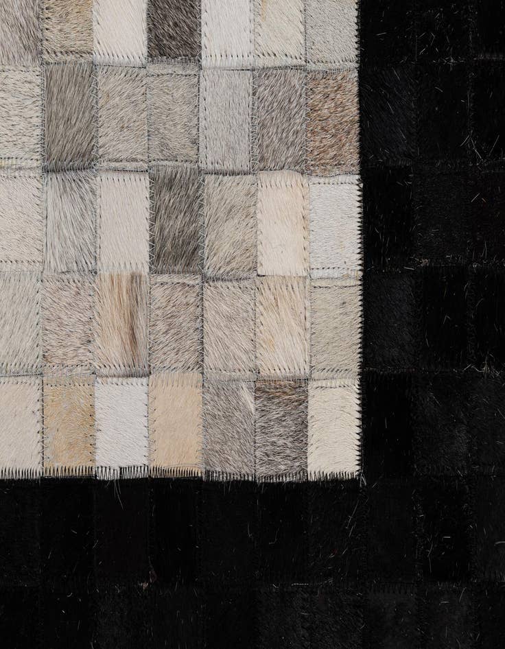Detail image of  5' x 8' 1 Cowhide - Patchwork Rug