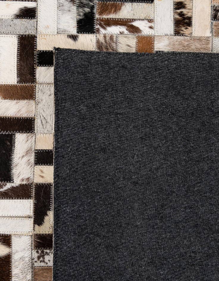 Detail image of  5' x 8' Cowhide - Patchwork Rug