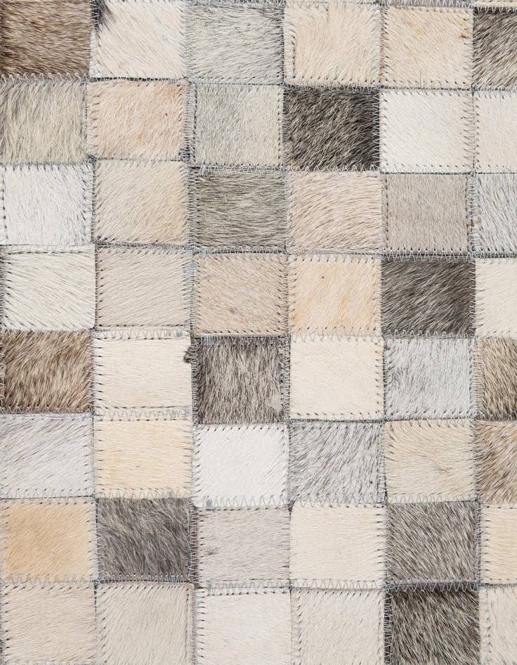 Detail image of  5' x 8' Cowhide - Patchwork Rug