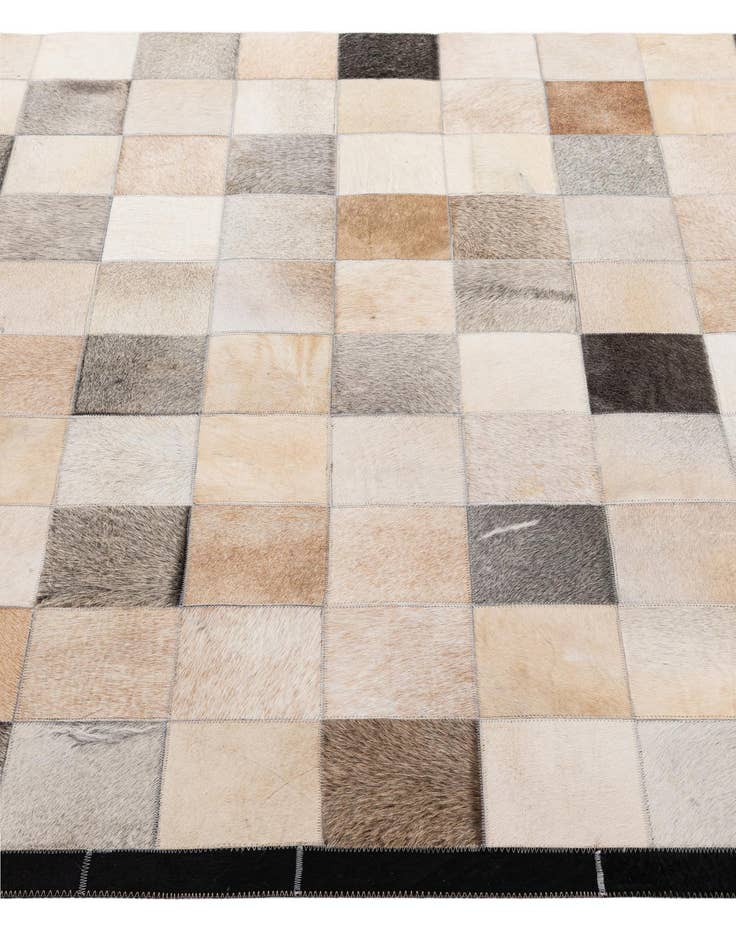 Detail image of  5' x 7' 10 Cowhide - Patchwork Rug