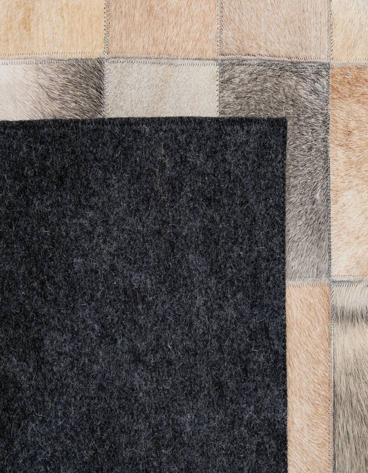 Detail image of  5' x 7' 10 Cowhide - Patchwork Rug