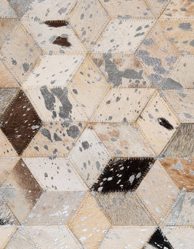 Detail image of  5' 3 x 8' Cowhide - Patchwork Rug