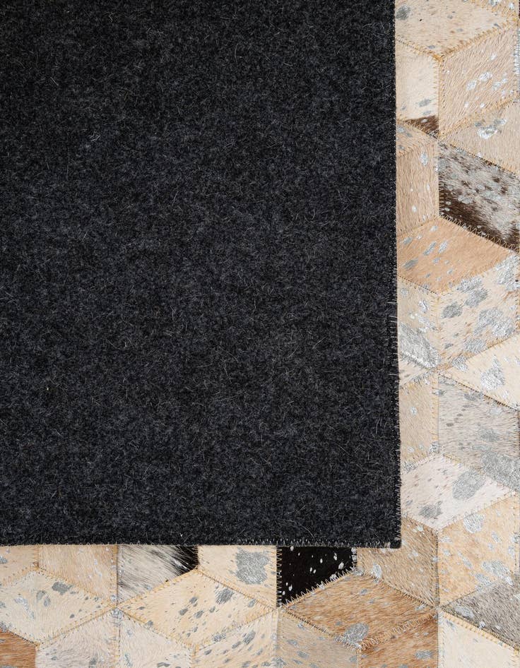 Detail image of  5' 3 x 8' Cowhide - Patchwork Rug