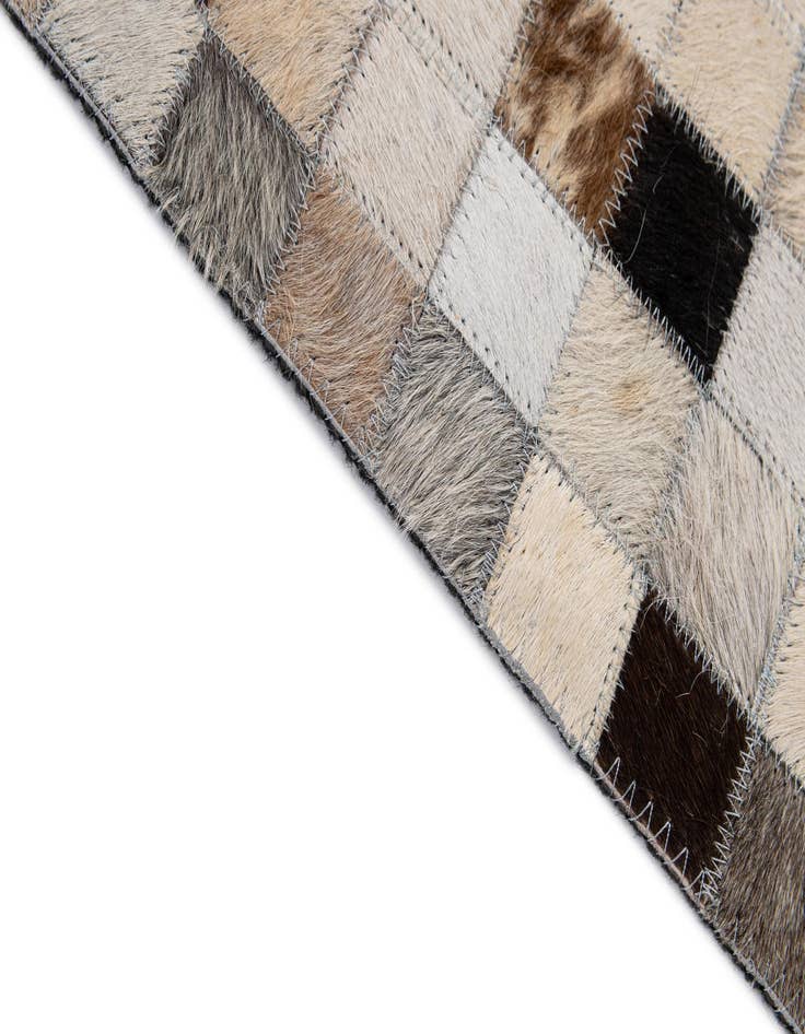 Detail image of  5' x 8' Cowhide - Patchwork Rug