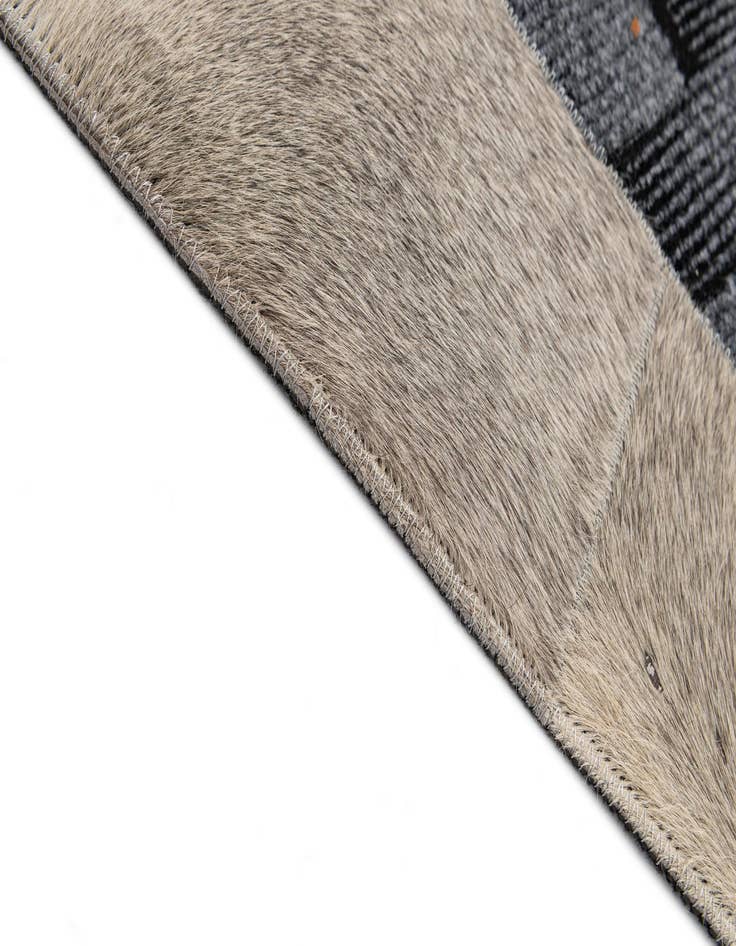 Detail image of  5' x 8' Cowhide - Patchwork Rug