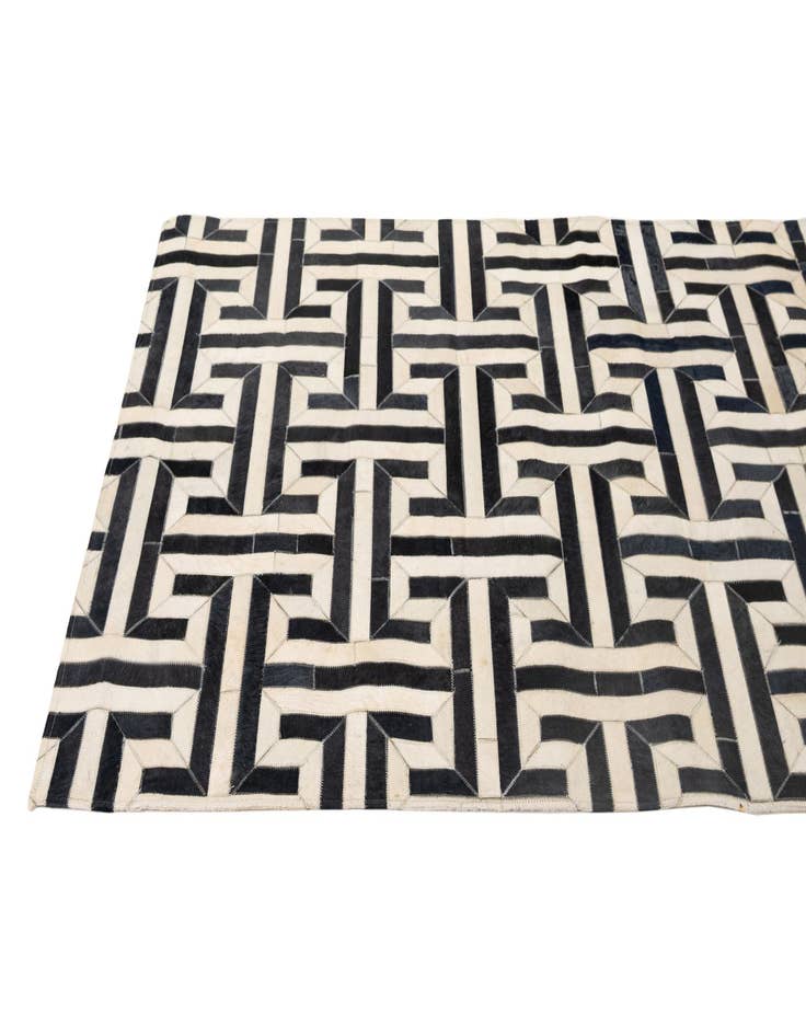 Detail image of  4' 2 x 6' 2 Cowhide - Patchwork Rug