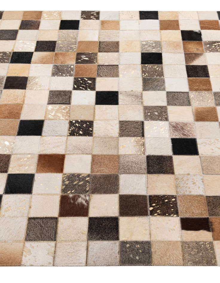 Detail image of  4' 1 x 6' 1 Cowhide - Patchwork Rug