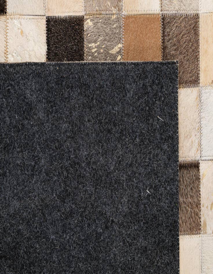 Detail image of  4' 1 x 6' 1 Cowhide - Patchwork Rug